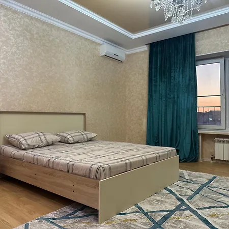 3 Комнатная Жк Альтаир Apartment Aktobe Exterior photo